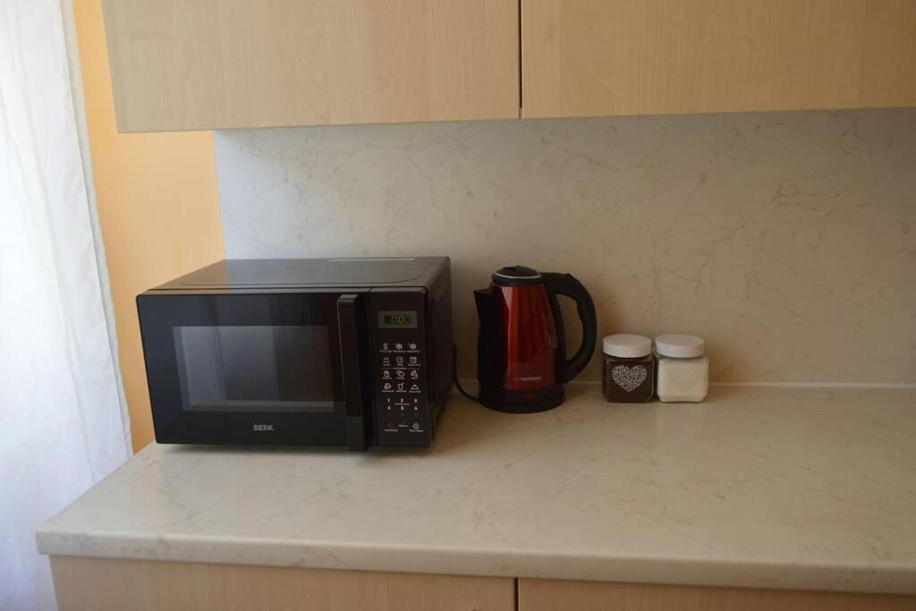 Spacious Old Town Family Peachy 2 Bedrooms Apartment, Nearby The Riga Presidential Castle Exteriör bild