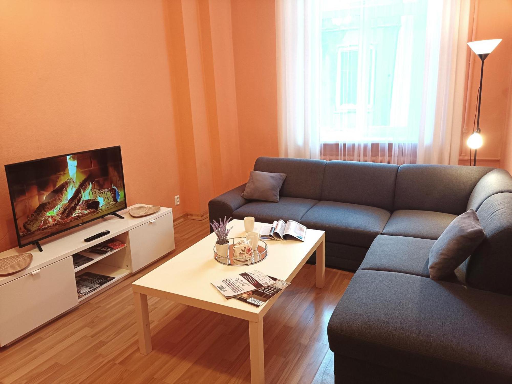 Spacious Old Town Family Peachy 2 Bedrooms Apartment, Nearby The Riga Presidential Castle Exteriör bild